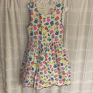Mini Boden White Floral Scallop-Trim Dress with Multicolor Tulips 7-8Y